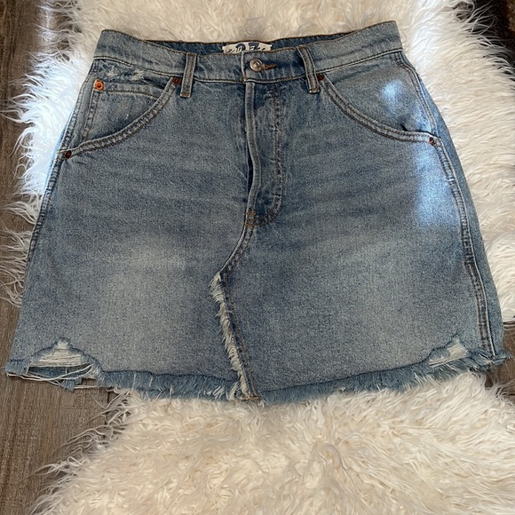 π₯³HPπ₯³ Free People Brea Cutoff Mini Skirt in Mile High Blue - Picture 5 of 10